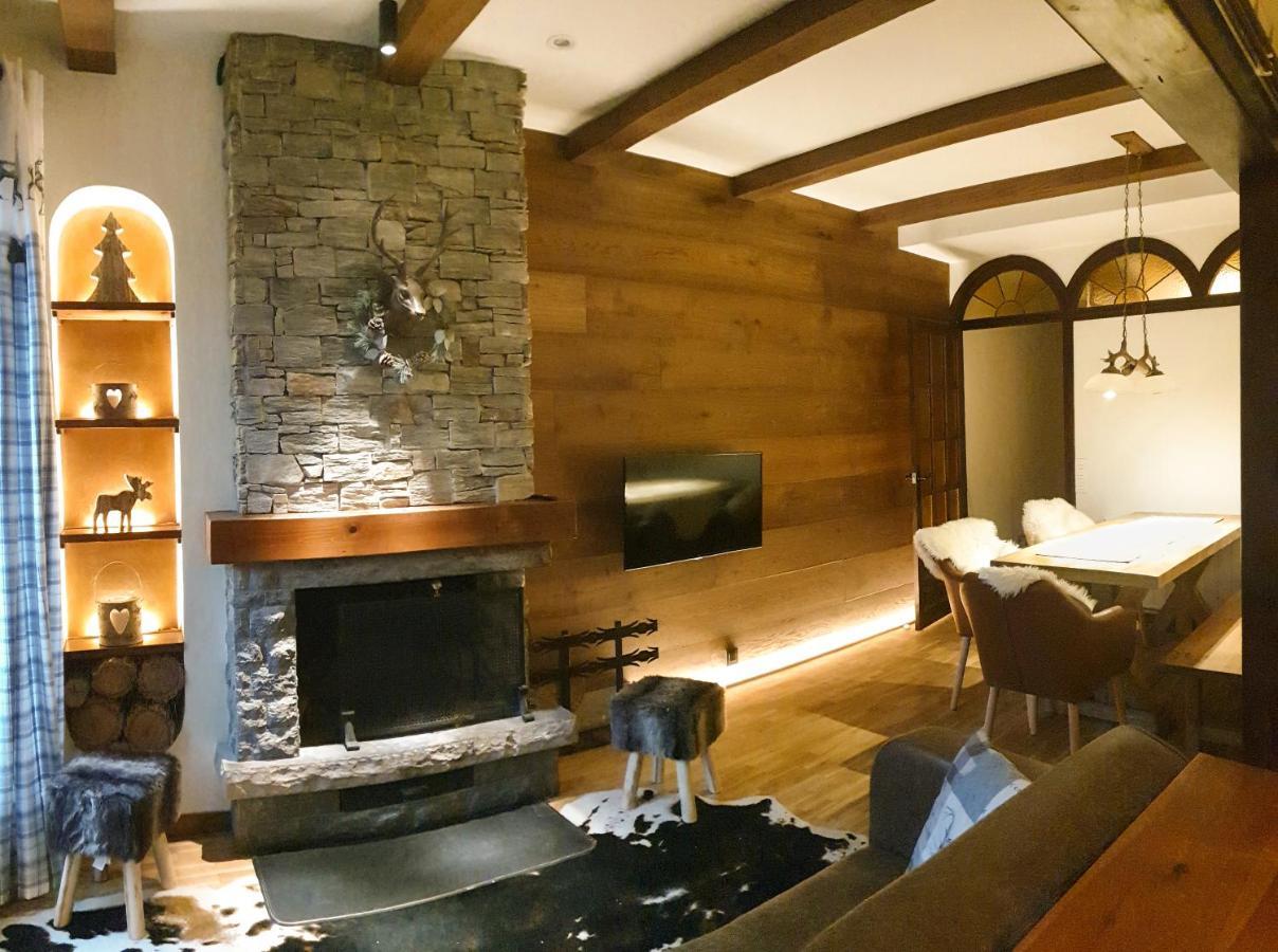 Casa Matilda - Apartamento Con Chimenea, Vistas, Rustico-Elegante En El Centro Sant Joan de les Abadesses Kültér fotó